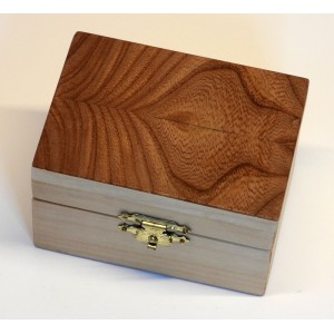 HOUTEN OPBERGDOOS-KLEIN-7